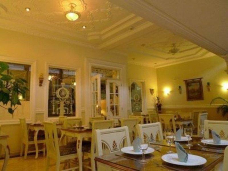 Eugenia Hotel Quito Exterior photo