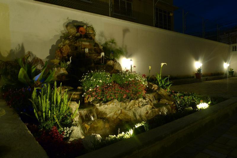 Eugenia Hotel Quito Exterior photo