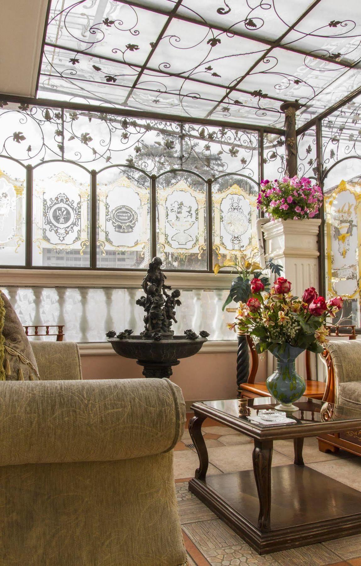 Eugenia Hotel Quito Exterior photo